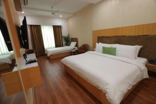 Aliste Millennium City Center - Gurgaon - 4