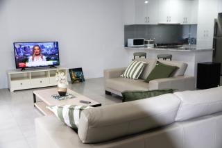Home in Wyndham Vale, Melbourne - Wyndham Vale - 7