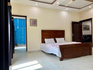 Global Glory 2 BR Apartment in Citi Housing Jhelum, - Jhelum - 4