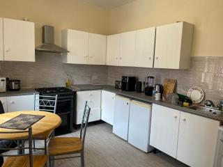 Large 1-Bed Apartment - Close to Old Traff - Mánchester - 8