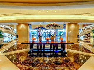 New Century Hangzhou Grand Hotel - 1
