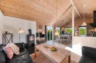 Lovely Holiday Home With 6-Person Outdoor Hot Tub, Close To The North Sea And Søndervig Center, - Ringkøbing - 4