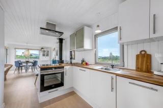 Lovely Holiday Home, Renovated In 2025, Located Only 800 Meters From The North Sea, - Nørre Lyngvig - 2