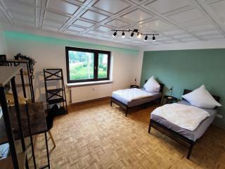 Neues 2 BR Apartment, Parkplatz - Weiden - 1