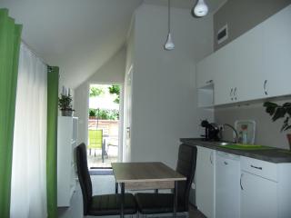 Ancsi Apartmanház - Balatonlelle - 9