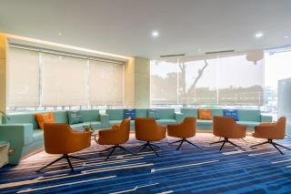 Holiday Inn Express Yangzhou City Center By IHG - Yangzhou - 4