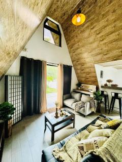 NEWEST VILLA IN TAGAYTAY with POOL and Basketball Court LMN PLACE - Tagaytay - 8