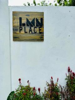 NEWEST VILLA IN TAGAYTAY with POOL and Basketball Court LMN PLACE - Tagaytay - 7