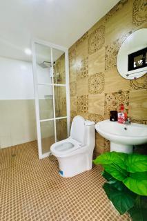 NEWEST VILLA IN TAGAYTAY with POOL and Basketball Court LMN PLACE - Tagaytay - 4
