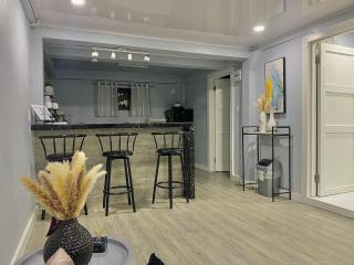 Seafield Apartments - - 7