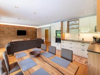 Apartment in Tyrol near Stubai Glacier, cleaning included - - 9
