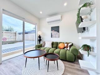 Torbay Family Oasis 3BR vs Backyard Near Beach - Auckland - 2