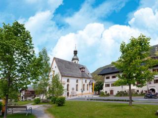 Apartment in Tyrol near Ski Slopes, cleaning included - - 2