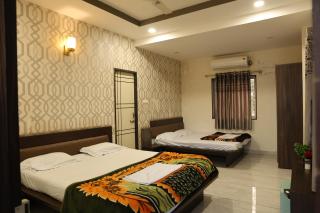 Hotel Rajadhiraj - Sangli - 7