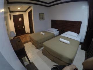 Staylite Candon Hotel - Vigan City - 1