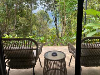 Clovehigh Cabin and Homestay Munduk - 1