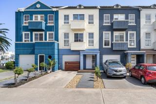 Waterfront Haven with Deck, Marina Views & Parking - Patterson Lakes - 0