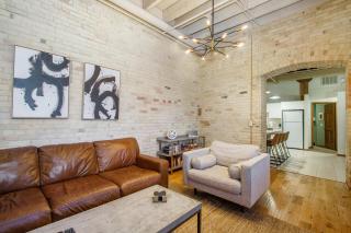 Downtown and Waterfront 2BDR Condo in Grand Haven 110 - Grand Haven - 1