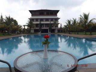 Jimmers Mountain Resort - Puncak - 1