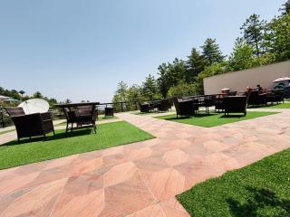 The Opulent Hotel and Resort Murree - Murree - 6