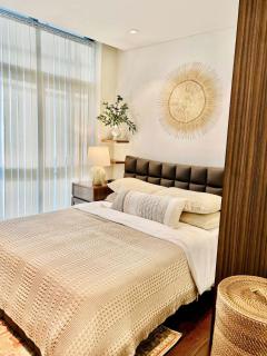 2BR CONDO Beach Residence - Maribago - 6