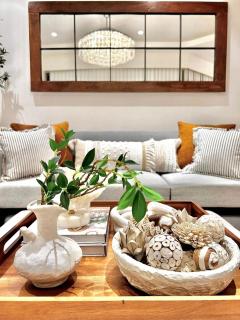 2BR CONDO Beach Residence - Maribago - 2