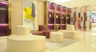 Lavande Hotels Guangzhou Fangcun Huadiwan Metro Station - Canton - 9