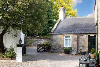 OYO Eastbank Hotel, Speyside Scotland - Rothes - 1
