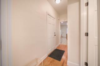 2BD Modern and Spacious Apt in the Heart of Boston - 1