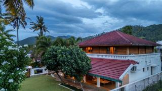 Senaro Luxury Farm - - 9