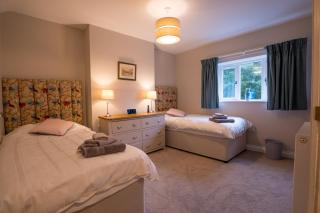Green Acres - Thurton - 8