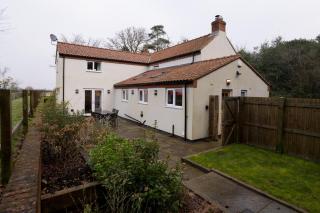 Green Acres - Thurton - 3