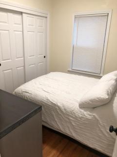 Modern Renovated 2-Bedroom in South Boston - 9