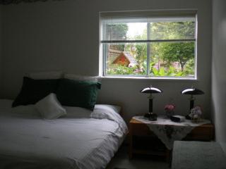 Island View B&B - 6