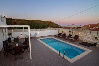 Dimitra's House with Private Pool - Koiliomenos - 7