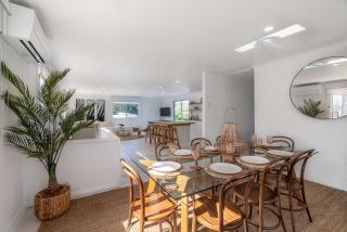 Pa Le Mer - Sleeps 10 - 4 Mins Walk To Beach - Pet Friendly! - 8