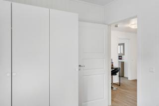 KB Apartment - - 6