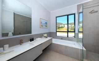 Guesthouse in Eye of Africa - Eikenhof - 4