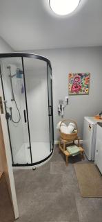 Minimalist Cabin Solo Traveller - Ashburton - 8