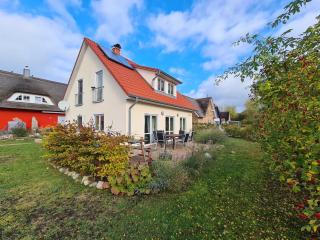 A4 Ferienhaus "Sturmvogel" Ostseebad Rerik - Neu Gaarz - 0