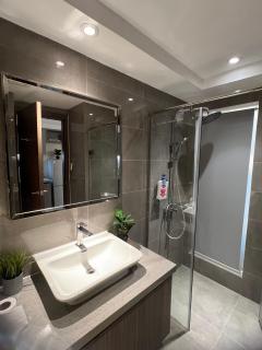 Spacious 14-Pax Stay Near Airport, MOA & Solaire - Manila - 4