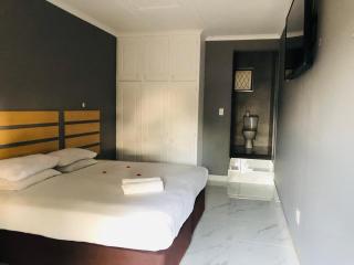 Zakuza Shelly Sea View Lodge - Margate - 2