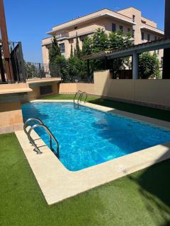 TERRAZA PISCINA GARAJE 2 habitaciones cama doble -2 a 6 personas Wifi,playa,piscina 24h, Mercadona -MUY CÓMODO - 7