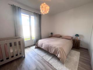 Villa avec piscine à 15min des plages - 1