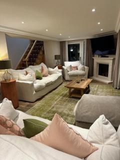 Luxury Retreat, Private Pool, Sleeps x14, Mumbles - The Mumbles - 8