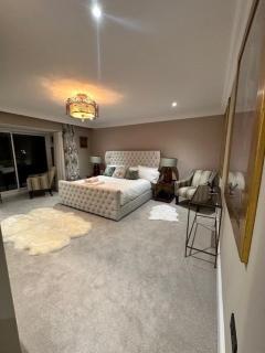 Luxury Retreat, Private Pool, Sleeps x14, Mumbles - The Mumbles - 6