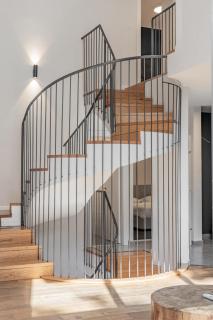 Allenby Bright & Spacious 6BR Home by Sea N' Rent - Tel Aviv - 1