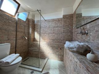 Stone House Kleopatra - Gjirokastër - 7