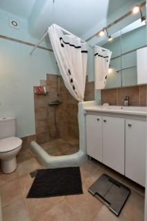 Sea Side Villa - - 9