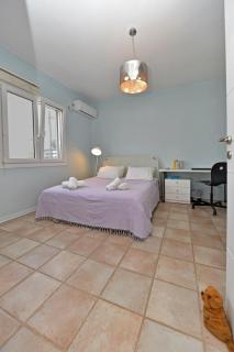 Sea Side Villa - - 3